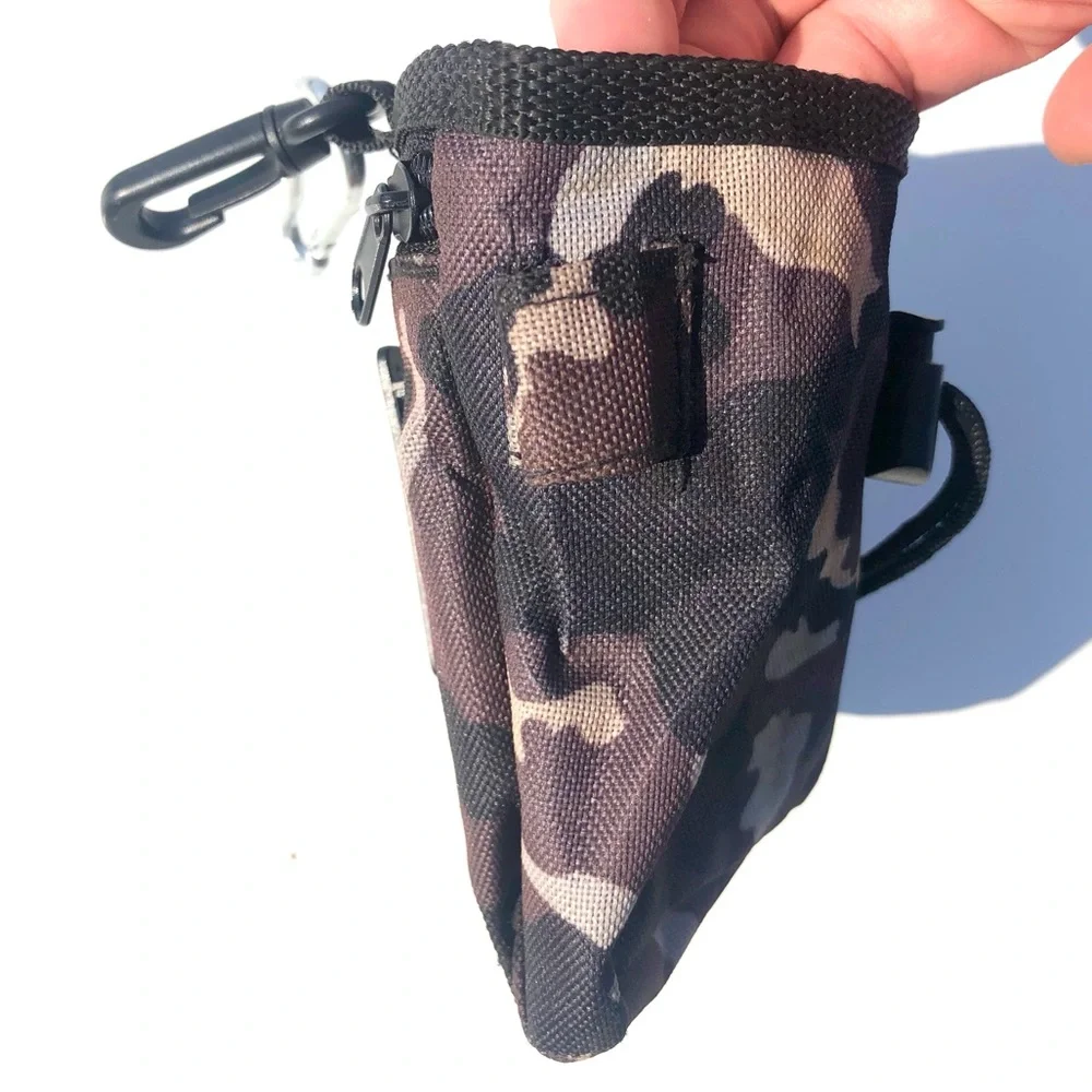 Clix Dog Treat Trailer Bag Clip On